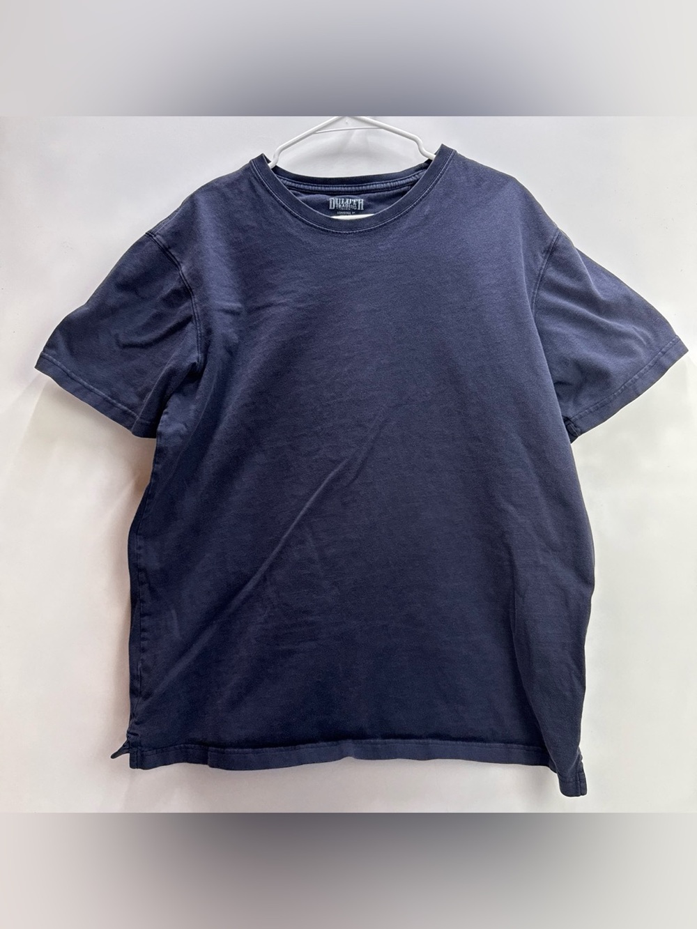 Duluth Trading Co Men’s Navy Blue Crewneck T-Shirt